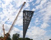 Přesun mostní konstrukce lávky na pilíře, 1.6.2022